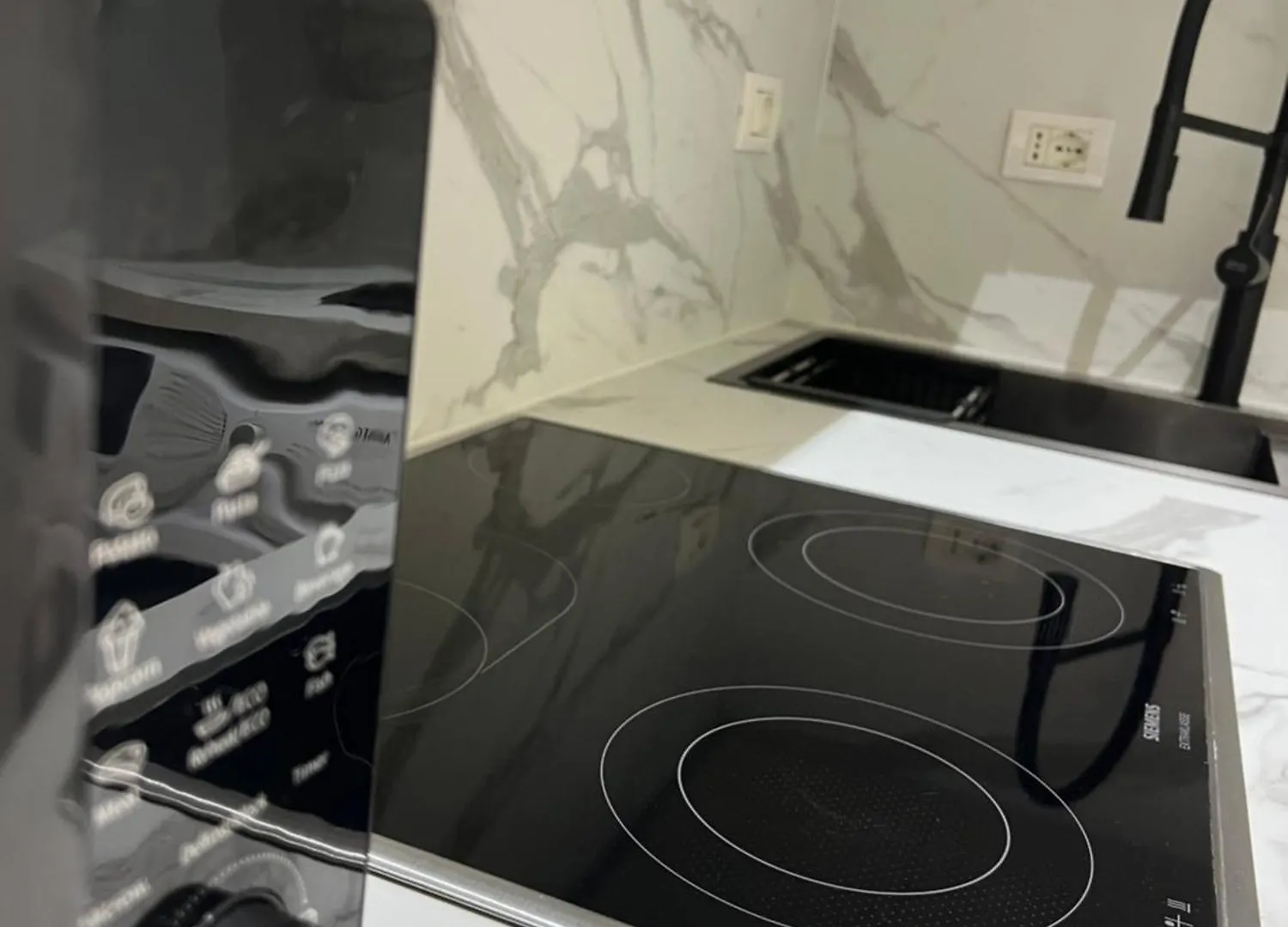 Glauk Apartment 地拉那 0*,